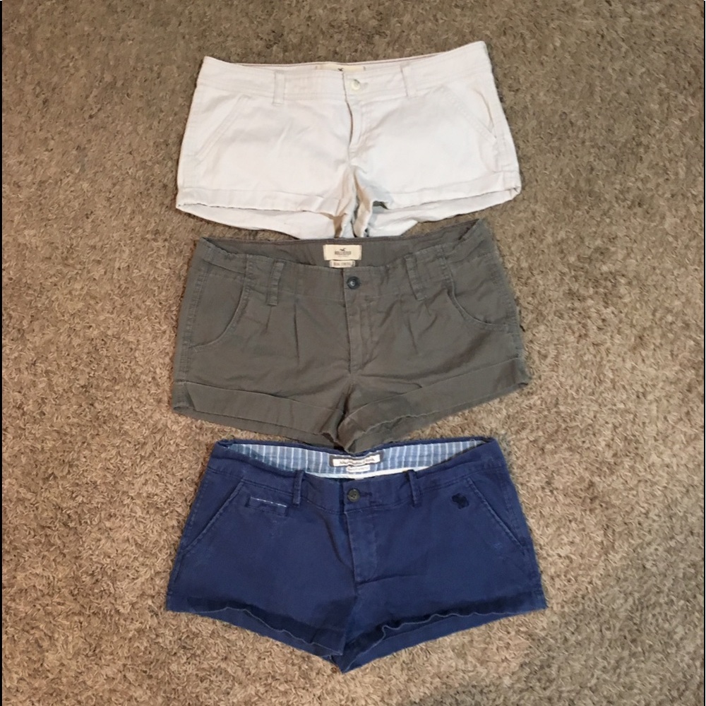 Lot of 3 Hollister women’s shorts.  Size 7
